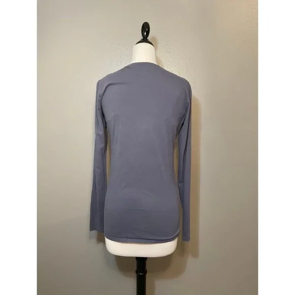 Women's Large Long Sleeve Oakley Shirt - Picture 2 of 6